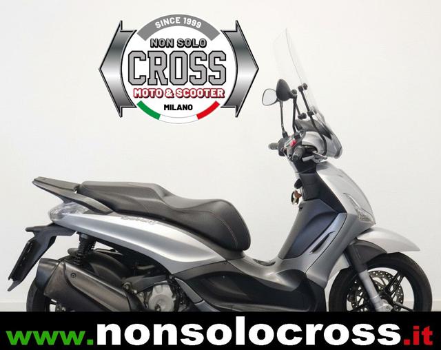 PIAGGIO Beverly 350 Grigio metallizzato