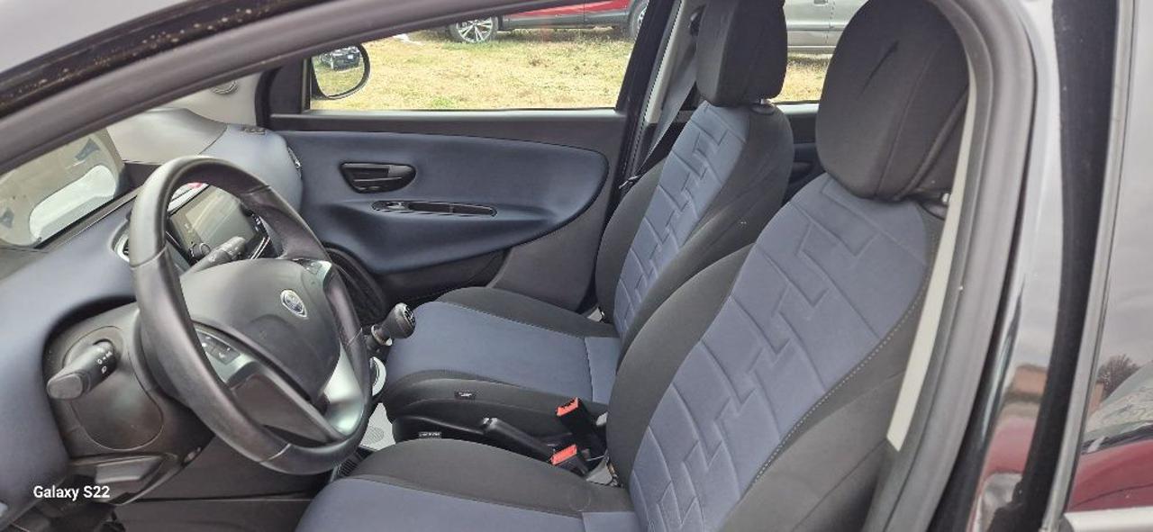 LANCIA Ypsilon 1.0 FireFly 5 porte S&S Hybrid Platino - 9
