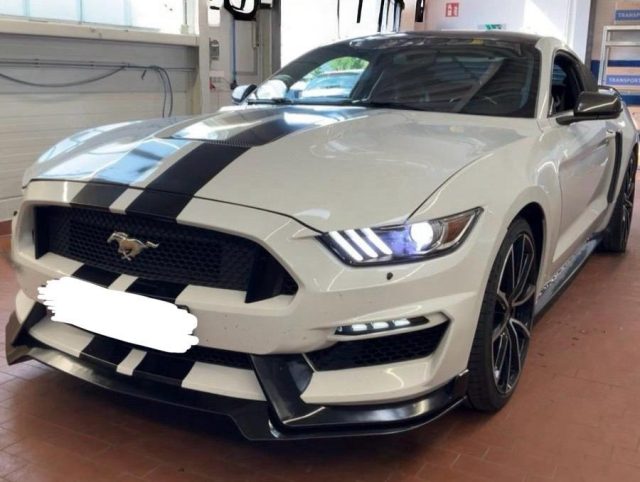 FORD Mustang Bianco pastello