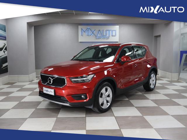 VOLVO XC40 Bordeaux metallizzato