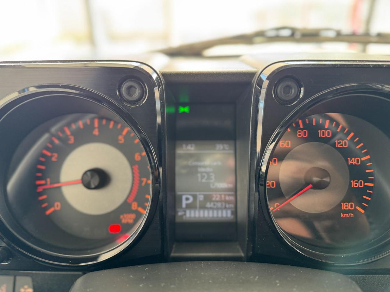 SUZUKI Jimny 1.5 AT Top 4wd 4 posti ( Auto/Navi/Xeno/Ridotte) - 34