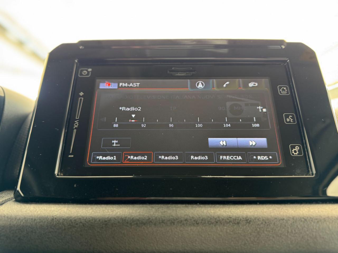 SUZUKI Jimny 1.5 AT Top 4wd 4 posti ( Auto/Navi/Xeno/Ridotte) - 38