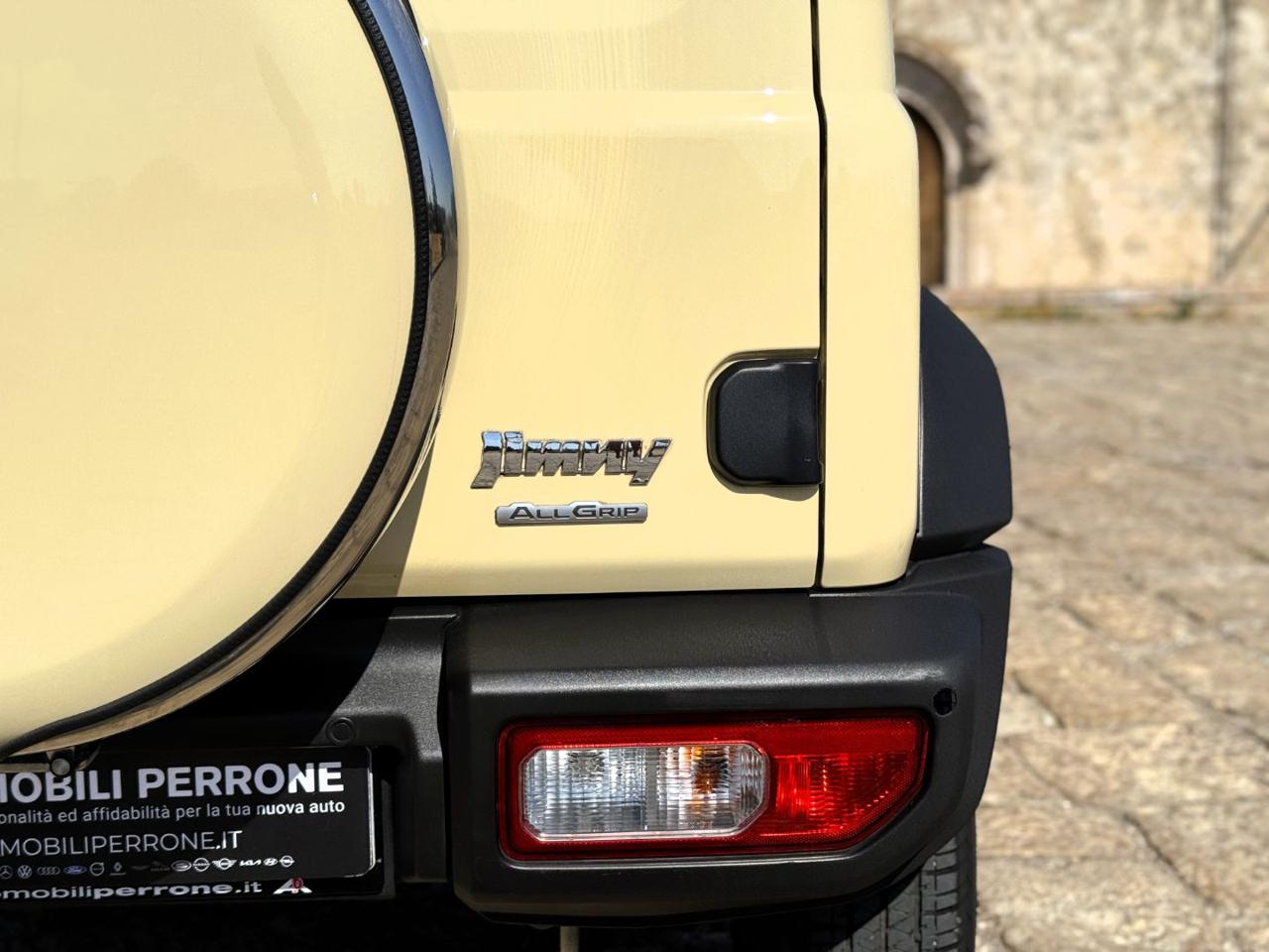 SUZUKI Jimny 1.5 AT Top 4wd 4 posti ( Auto/Navi/Xeno/Ridotte) - 25