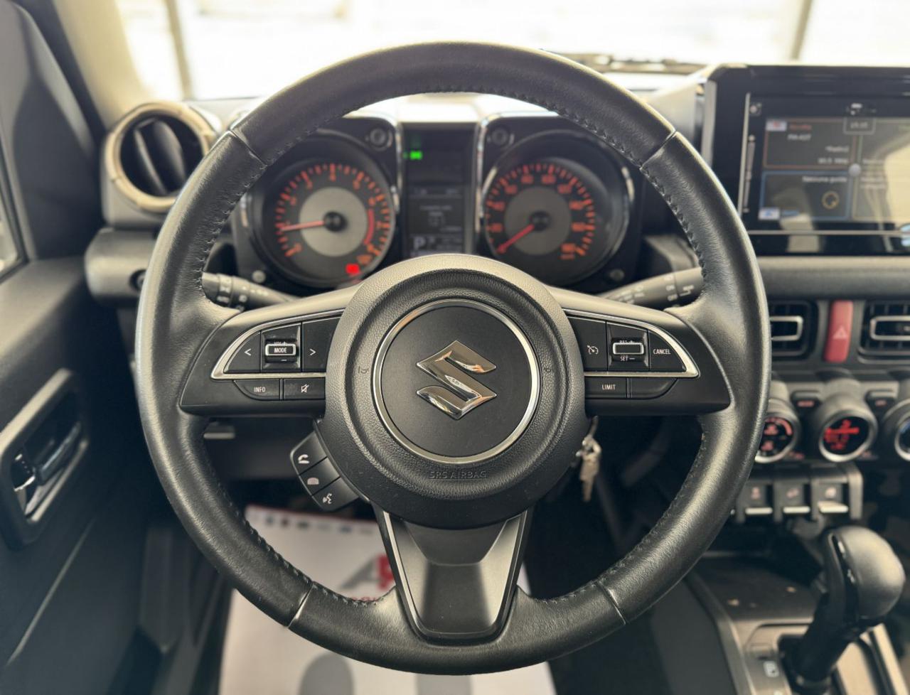 SUZUKI Jimny 1.5 AT Top 4wd 4 posti ( Auto/Navi/Xeno/Ridotte) - 28