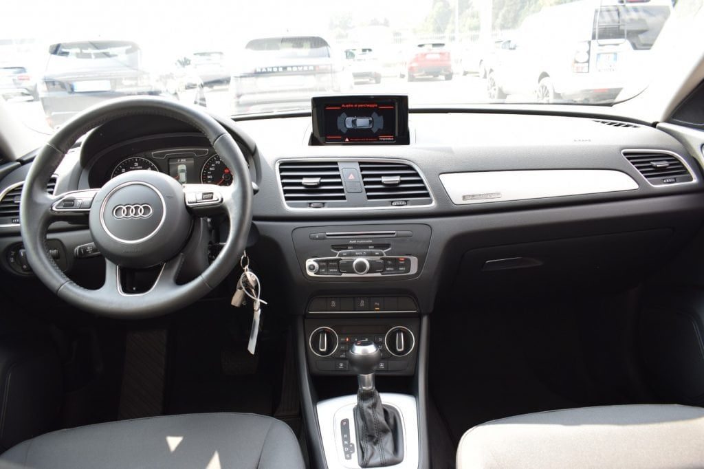 AUDI Q3 2.0 TDI QUATTRO S-TRONIC - 10