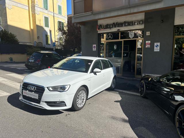 AUDI A3 Bianco pastello