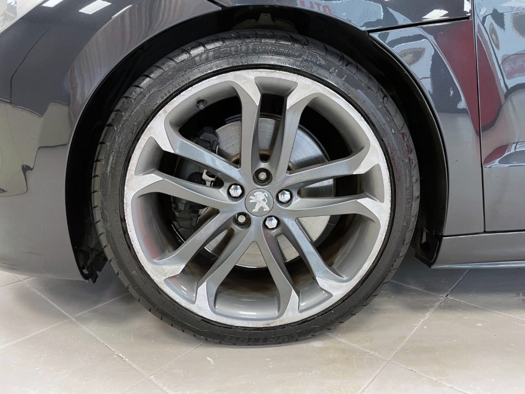 PEUGEOT RCZ 1.6 THP 200CV - 14