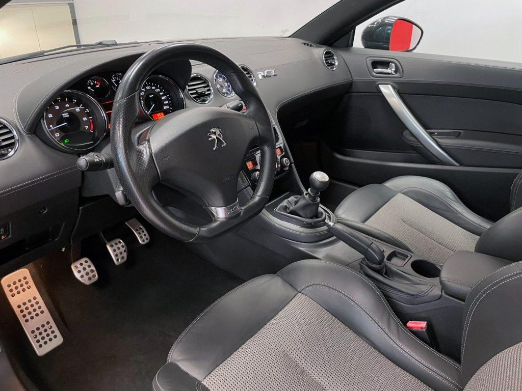 PEUGEOT RCZ 1.6 THP 200CV - 17