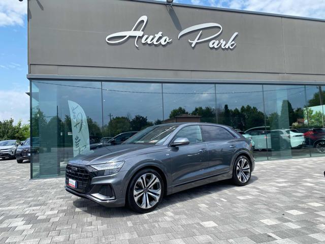 AUDI Q8 GRIGIO DAYTONA metallizzato