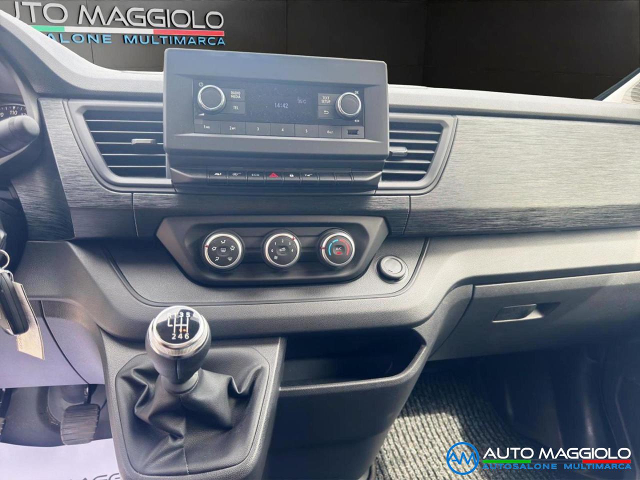 RENAULT Trafic T29 2.0 dCi 130CV PM-TN Furgone Start L2 H1 - 16