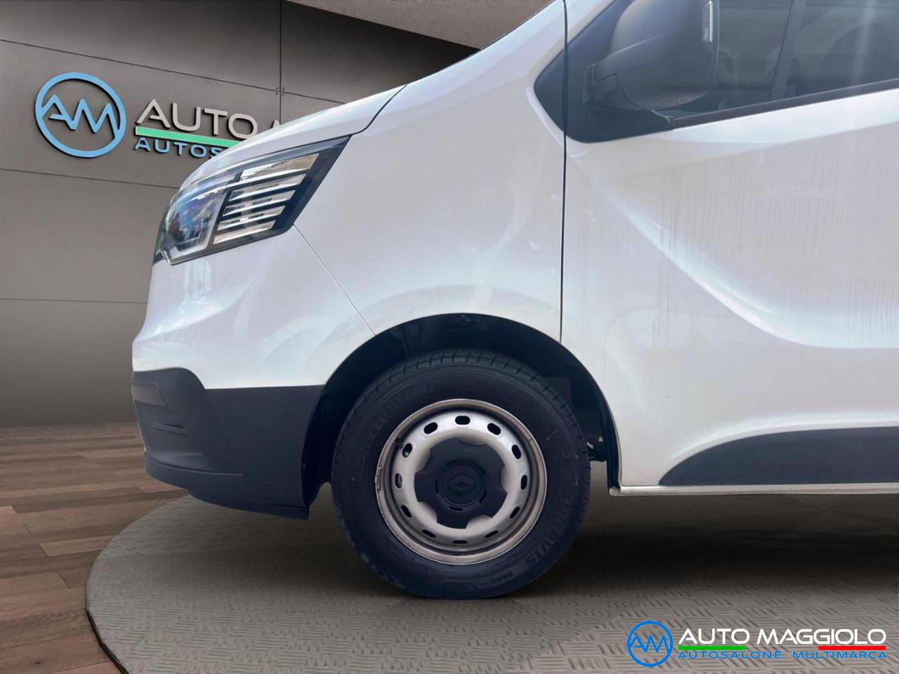 RENAULT Trafic T29 2.0 dCi 130CV PM-TN Furgone Start L2 H1 - 9