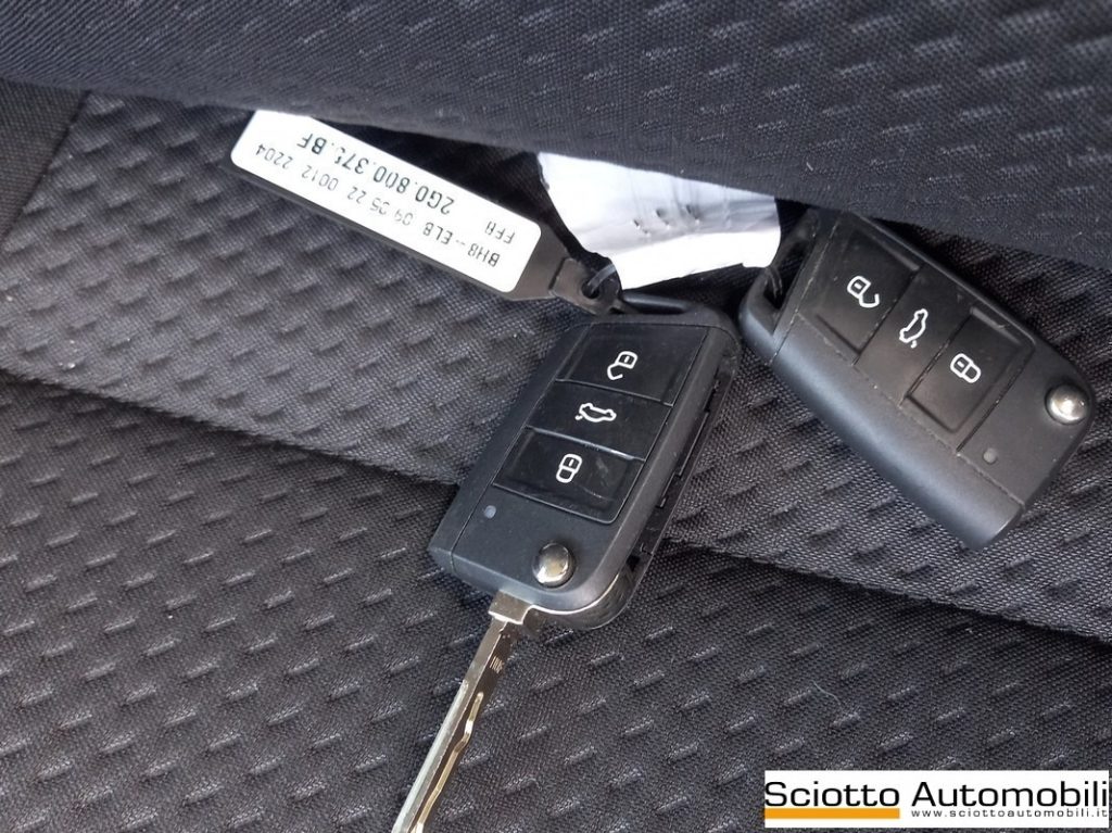 VOLKSWAGEN Taigo 1.0 TSI 110 CV Life - 19