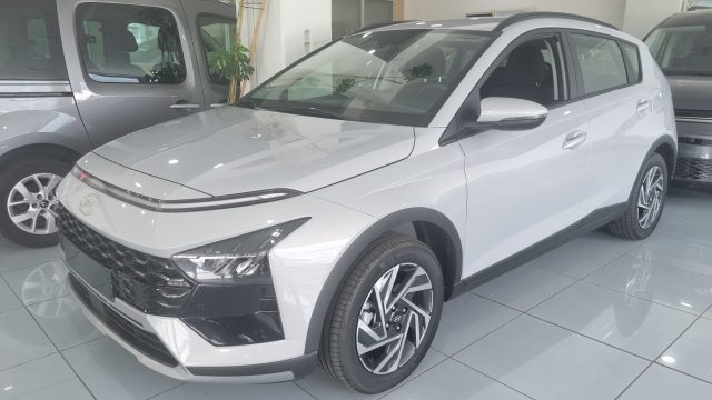 HYUNDAI Bayon Bianco Ghiaccio metallizzato