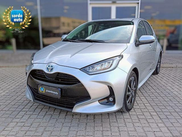 TOYOTA Yaris Grigio metallizzato