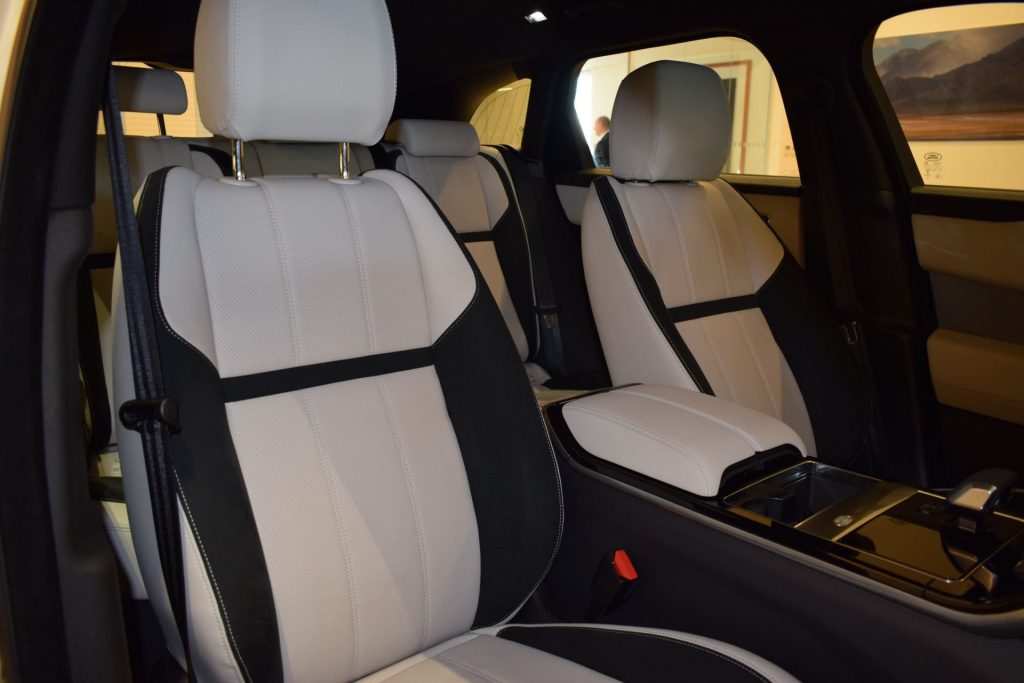 LAND ROVER Range Rover Velar Range Rover Velar 2.0D I4 204 CV R-Dynamic S IVA E - 17