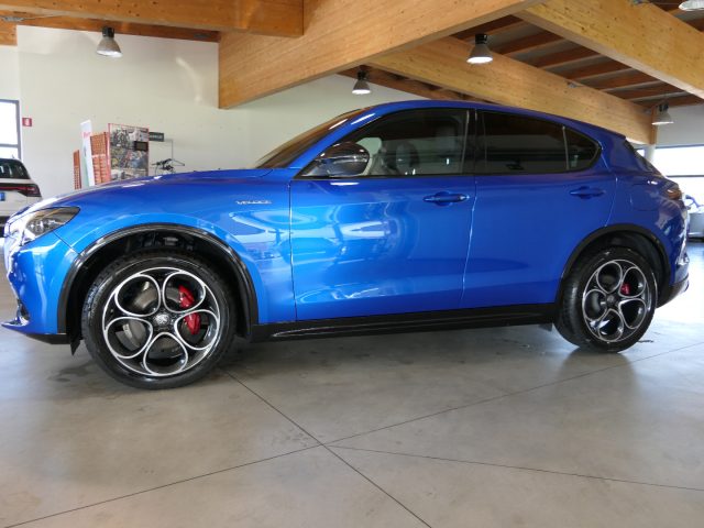 ALFA ROMEO Stelvio Blu metallizzato