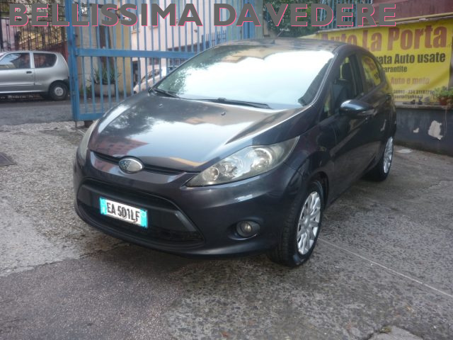 FORD Fiesta Grigio scuro metallizzato