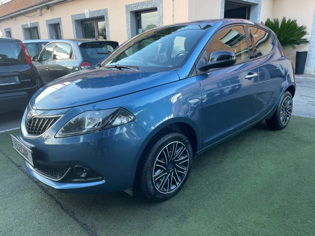 LANCIA Ypsilon Azzurro metallizzato