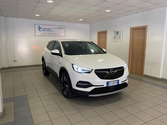 OPEL Grandland X Bianco pastello
