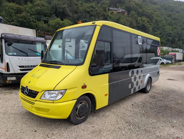 MERCEDES-BENZ  Grigio pastello