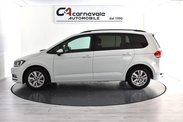 VOLKSWAGEN Touran Bianco pastello