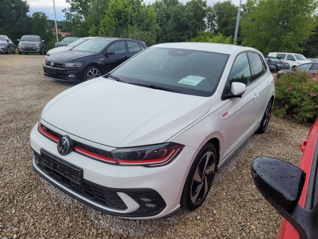 VOLKSWAGEN Polo Bianco pastello