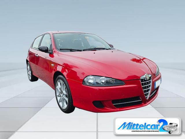 ALFA ROMEO 147 Rosso pastello