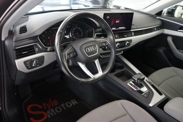 AUDI A4 4