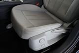 AUDI A4 32 thumb