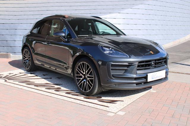 PORSCHE Macan Grigio metallizzato