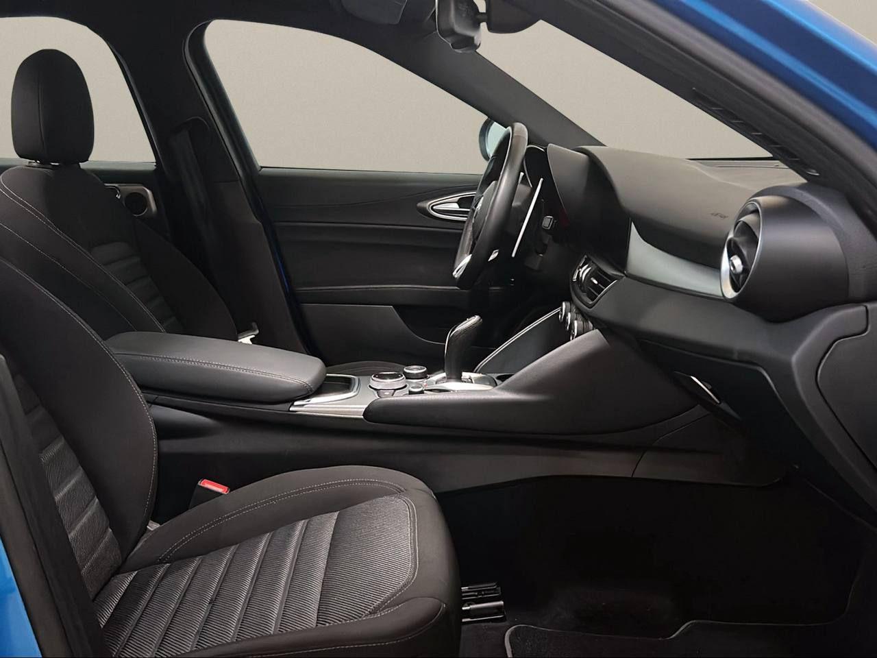 ALFA ROMEO Giulia 2.0 Turbo 280 CV AT8 AWD Q4 Sprint - 13