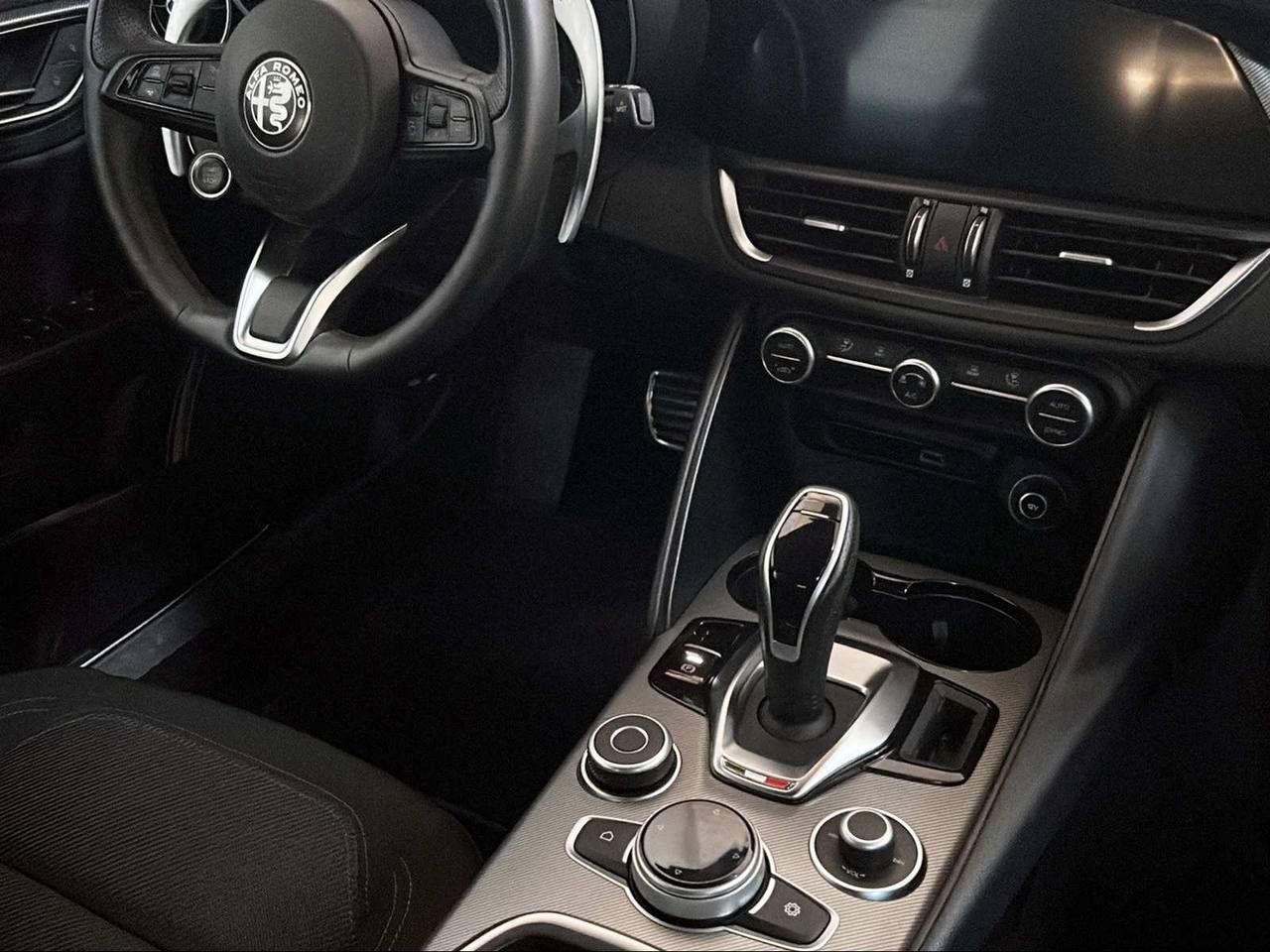 ALFA ROMEO Giulia 2.0 Turbo 280 CV AT8 AWD Q4 Sprint - 27