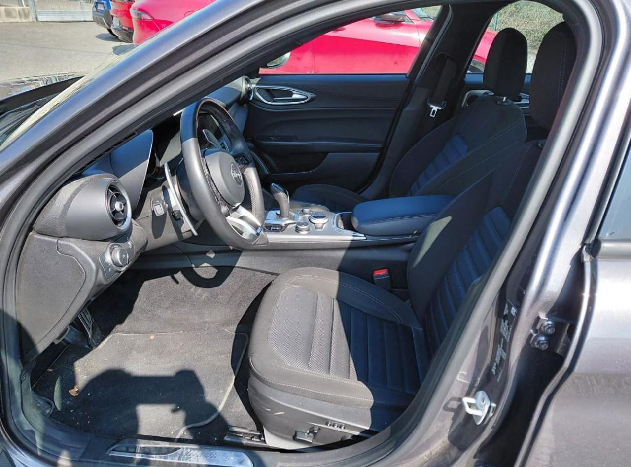 ALFA ROMEO Giulia 2.0 Turbo 280 CV AT8 AWD Q4 Sprint - 6