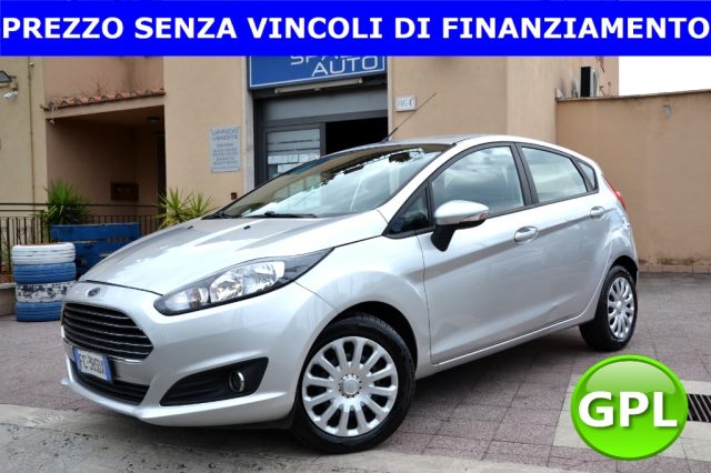 FORD Fiesta Argento metallizzato