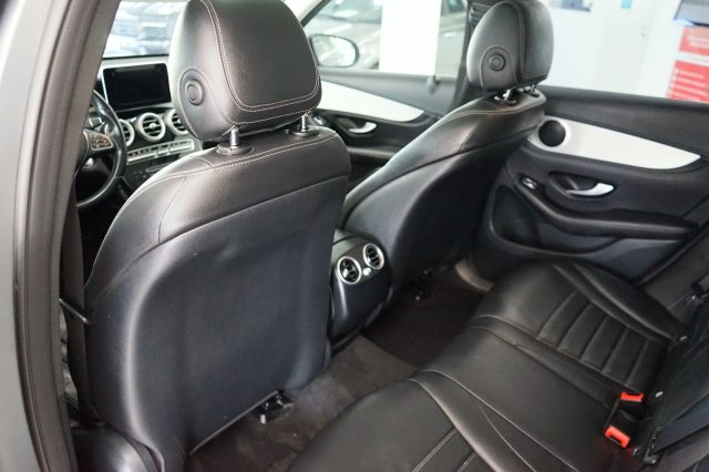 MERCEDES-BENZ GLC 250 37