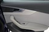 AUDI A4 43 thumb