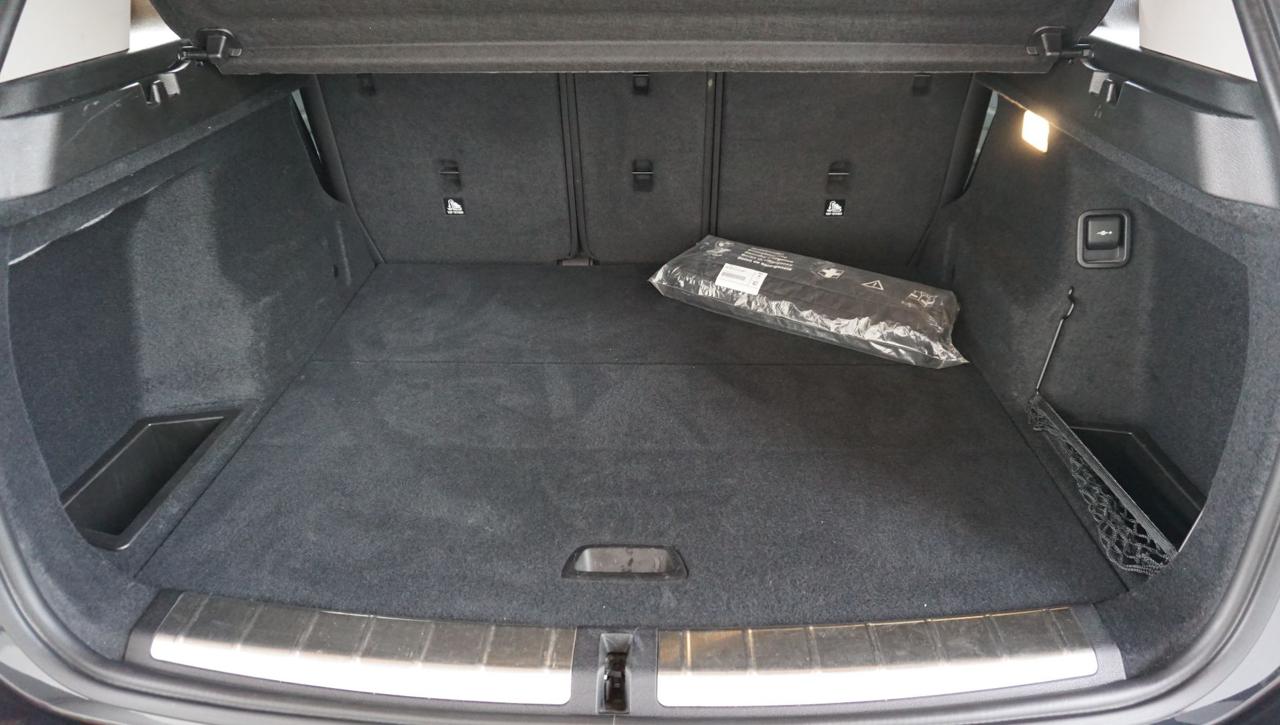 BMW X1 xDrive18d xLine Plus - 31