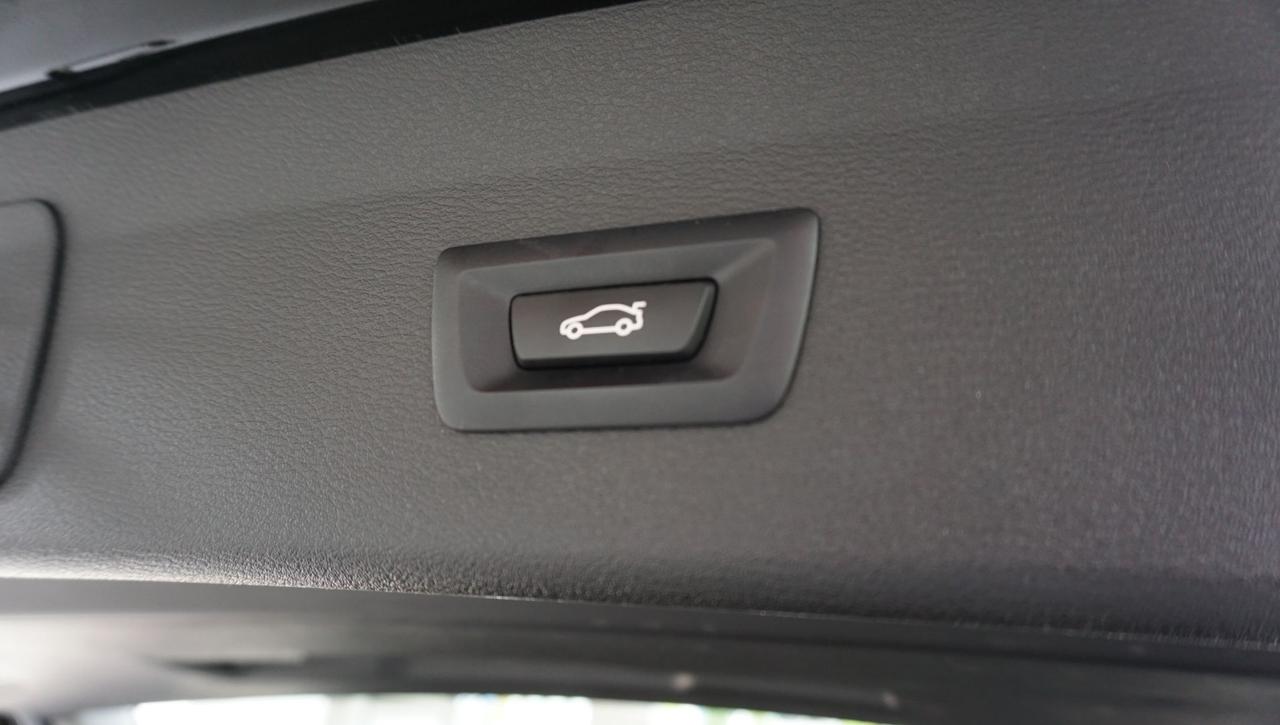 BMW X1 xDrive18d xLine Plus - 32