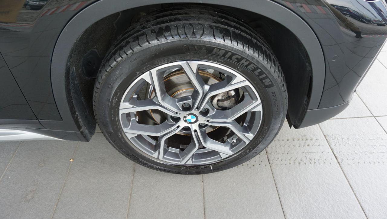 BMW X1 xDrive18d xLine Plus - 11