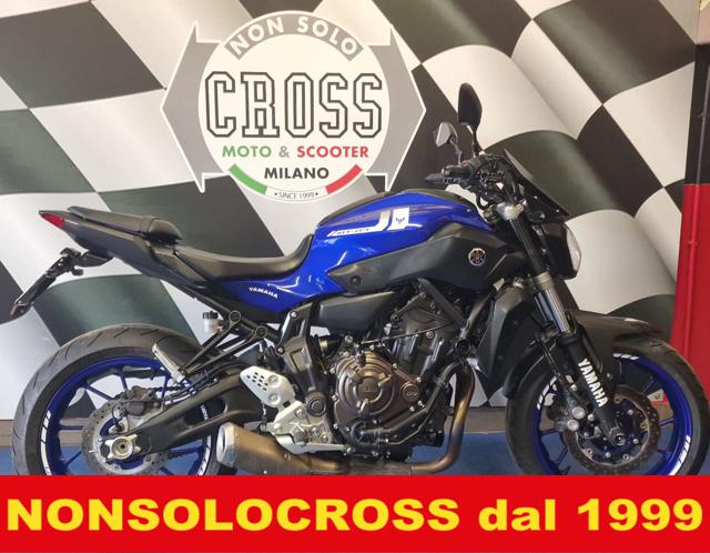 YAMAHA MT-07 Blu metallizzato