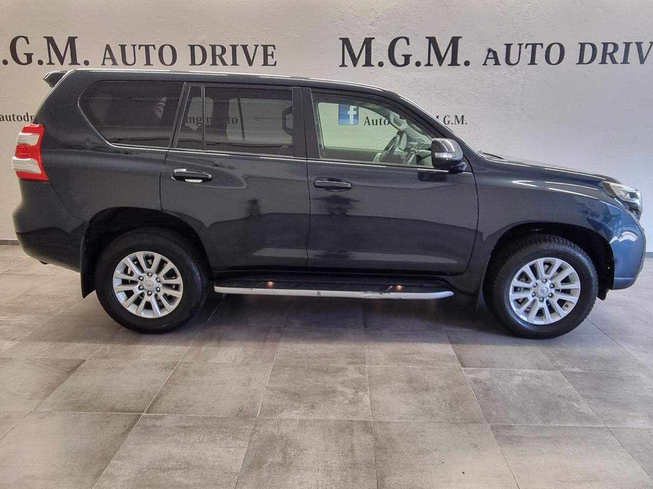 TOYOTA Land Cruiser 3.0 D4-D A/T 5 porte Style IVA ESPOSTA - 4