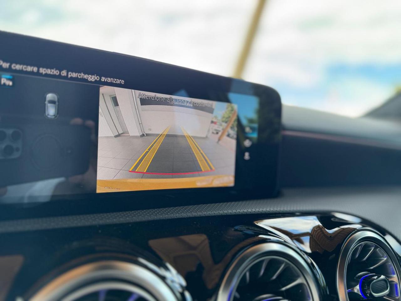 MERCEDES-BENZ A 180 d Automatic AMG  Premium - 32