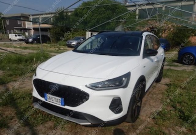 FORD Focus Bianco pastello
