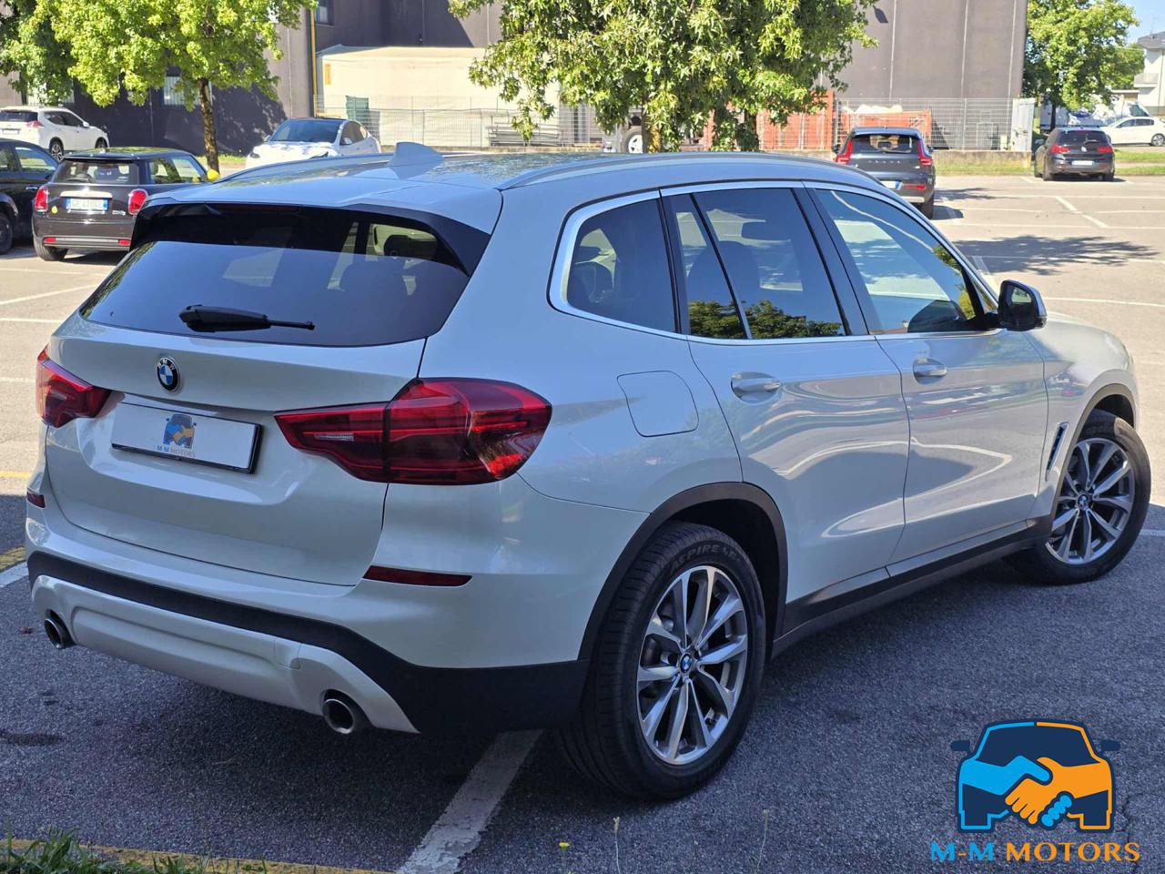 BMW X3 xDrive20i Business Advantage - 6