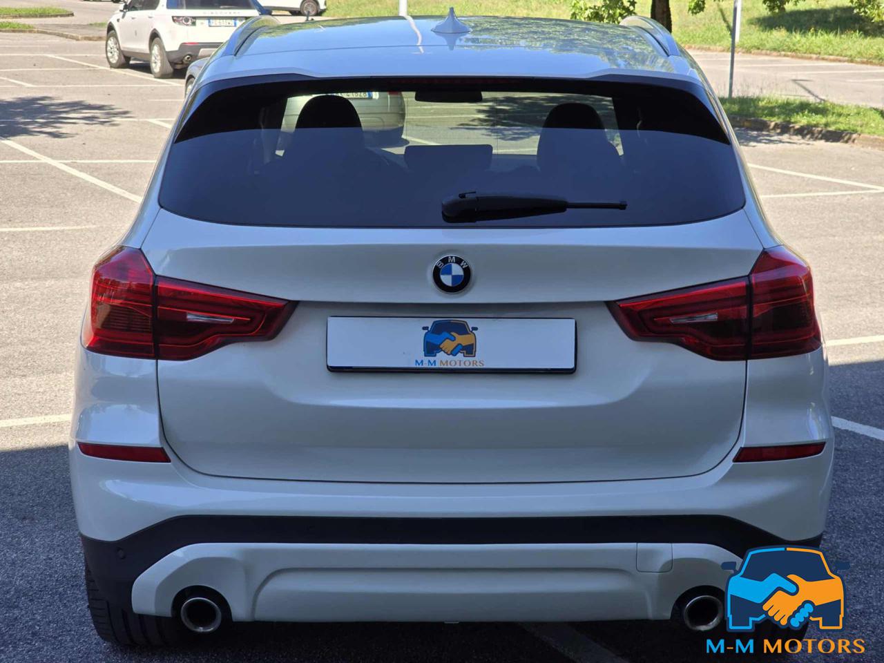 BMW X3 xDrive20i Business Advantage - 8