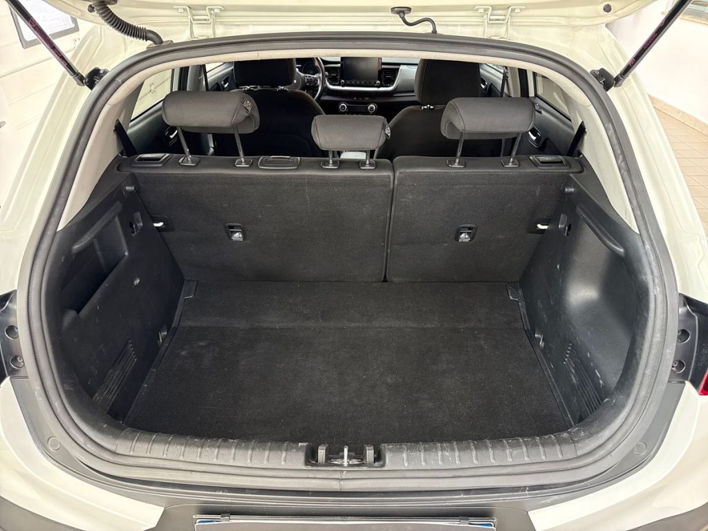 KIA Stonic 1.0 T-GDi 100 CV MHEV MT Style - 12