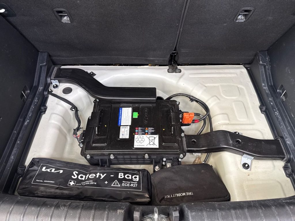 KIA Stonic 1.0 T-GDi 100 CV MHEV MT Style - 13