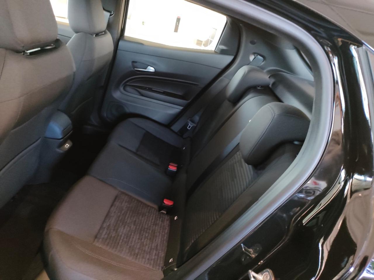 ALFA ROMEO Junior 1.2 136 CV Hybrid eDCT6 con Pack Techno - 11