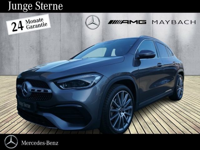 MERCEDES-BENZ GLA 220 Grigio Montagna metallizzato