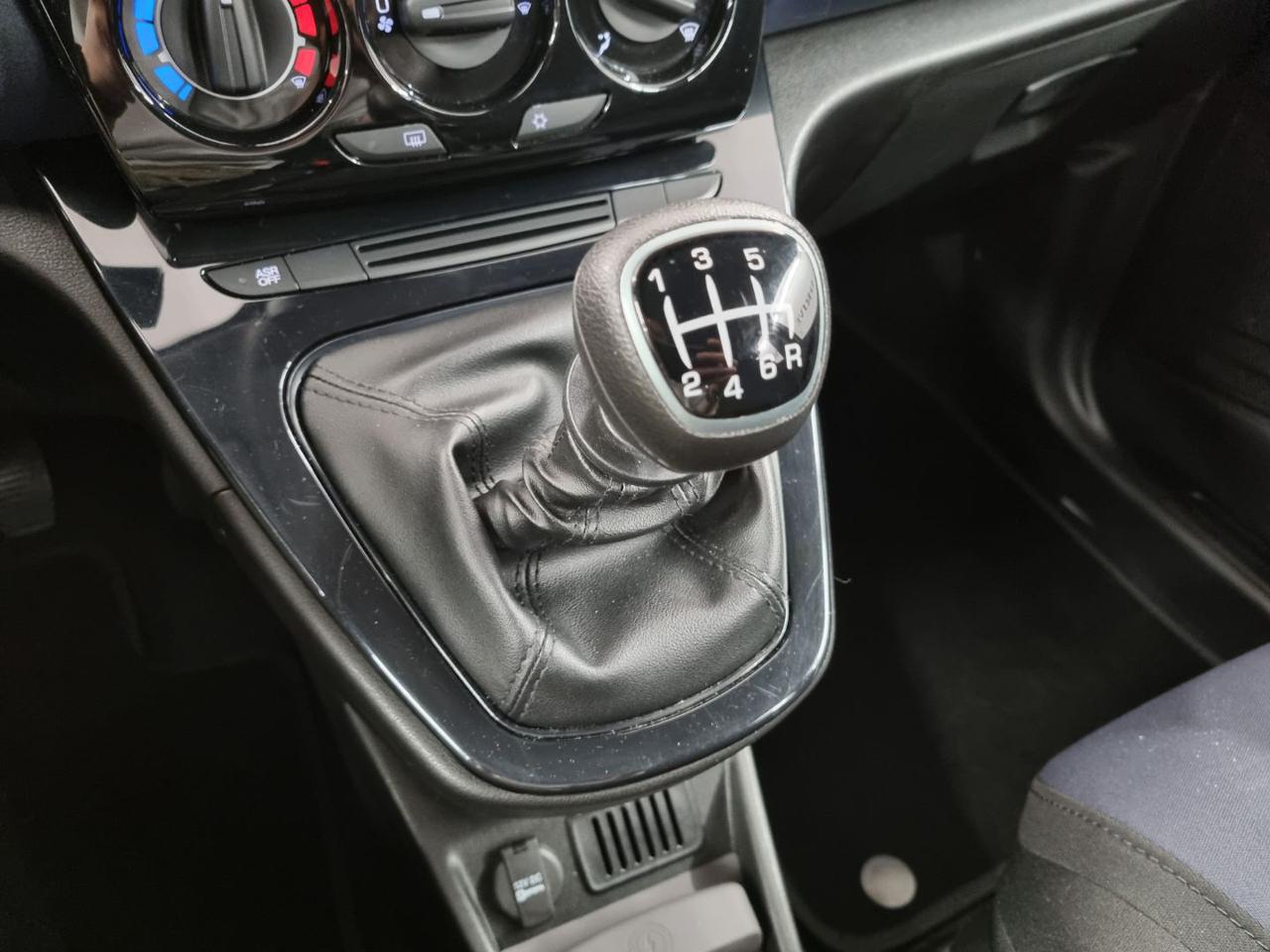 LANCIA Ypsilon 1.0 FireFly 5 porte S&S Hybrid Platino - 11